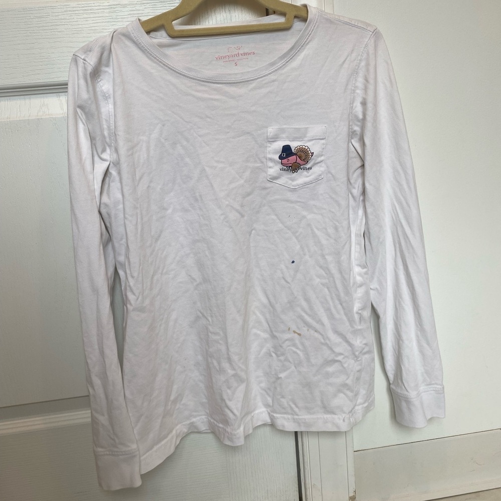 Vineyard Vines Happy Thanksgiving white longsleeve